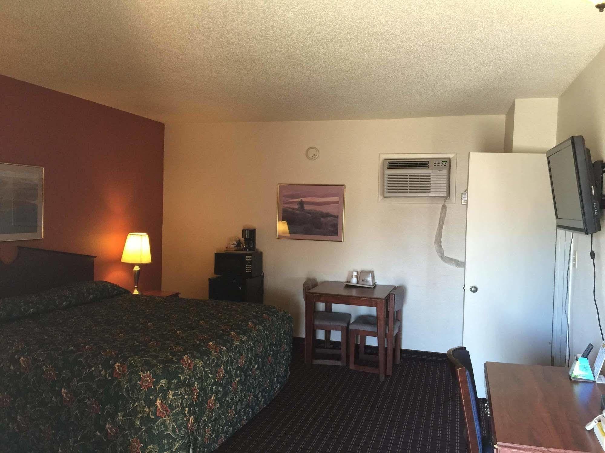 Budget Inn Lafonda Motel Liberal Exterior photo